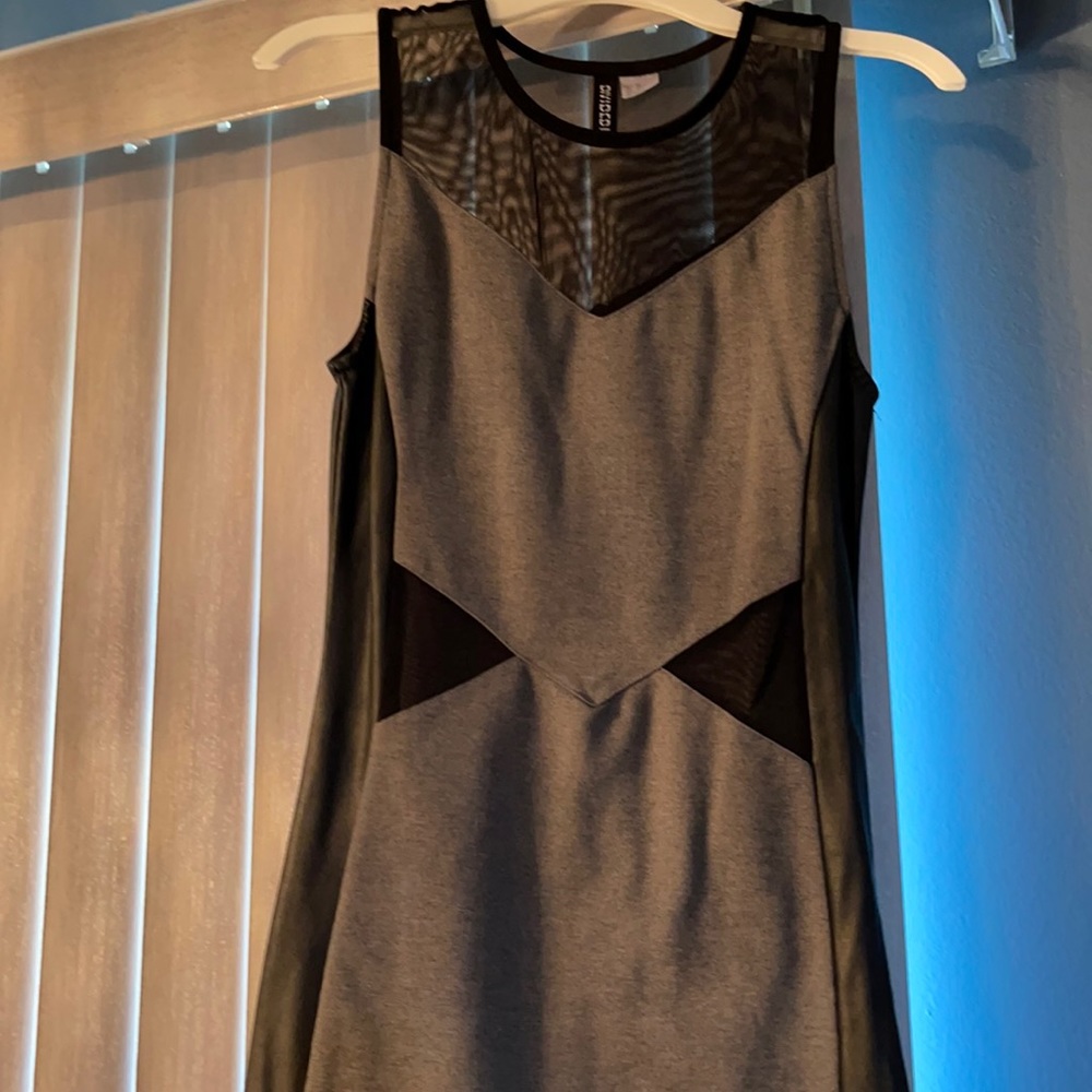H&M Divided XS grey/black faux leather dress